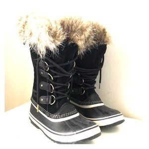 Black Sorel Joan of Arctic Snow Boots
